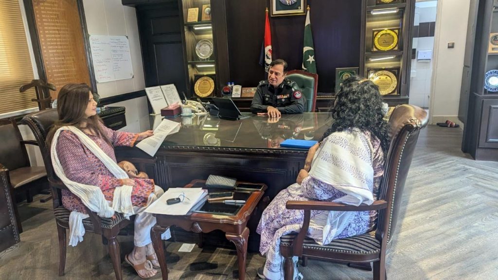 Aurat Foundation Meets IG Sindh Prisons to Advance Prison Reforms and Access to Justice