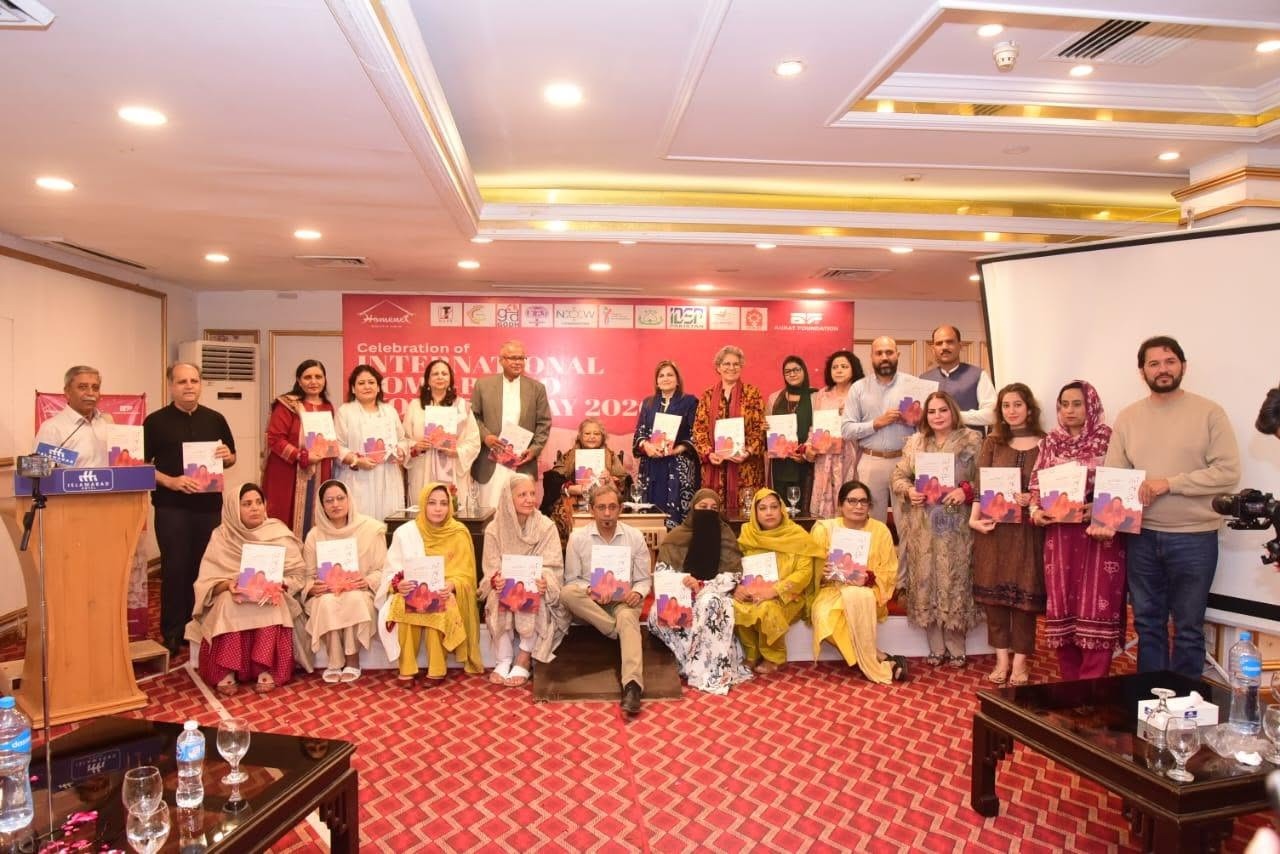 Aurat Foundation and HomeNet South Asia Launch Training Manual for Women Home-Based Workers on Addressing Gender-Based Violence